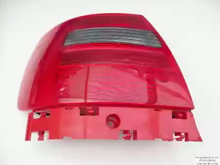 STOP LAMPA CRVENA AUDI A4 1997-2000 LEVA, 8D0945111D,  