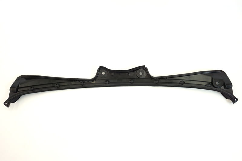 PLASTIKA ISPOD VETROBRANA BMW E63-E64 ORIGINAL - 51717008922 - 51717008922 - 51717008922